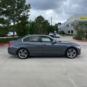 BMW 3 SERIES 330I - 10