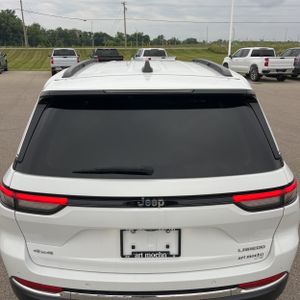 2023 JEEP GRAND CHEROKEE LAREDO 照片 16
