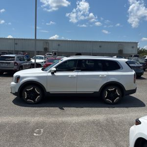 2024 KIA TELLURIDE EX 照片 3