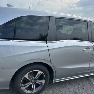 صورة 9 لـ 2018 Honda ODYSSEY TOURING