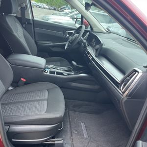 صورة مصغرة 33 لـ 2025 KIA SORENTO LX