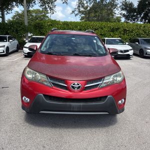 صورة مصغرة 14 لـ 2013 Toyota RAV4 XLE