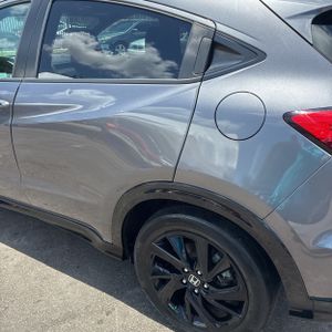 صورة 6 لـ 2022 Honda HR-V SPORT