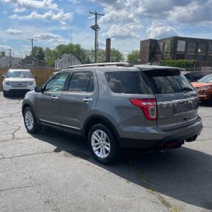 FORD EXPLORER XLT - 5