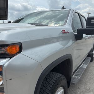 CHEVROLET SILVERADO 2500HD LT - 2