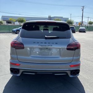 PORSCHE CAYENNE GTS - 7