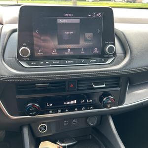 صورة مصغرة 37 لـ 2023 Nissan ROGUE SV