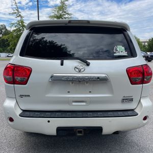 2012 Toyota SEQUOIA PLATINUM photo 7