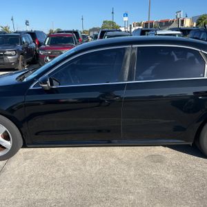 VOLKSWAGEN PASSAT 1.8T S - 4