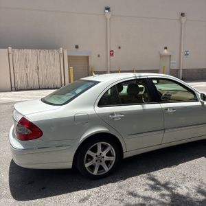صورة 9 لـ 2007 Mercedes-BENZ E-CLASS