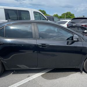 2017 Toyota COROLLA SE 照片 10