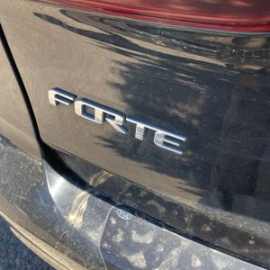 صورة مصغرة 23 لـ 2018 KIA FORTE LX