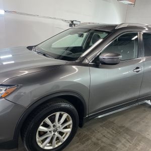 NISSAN ROGUE SV - 2