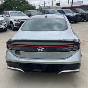 HYUNDAI SONATA SEL - 7