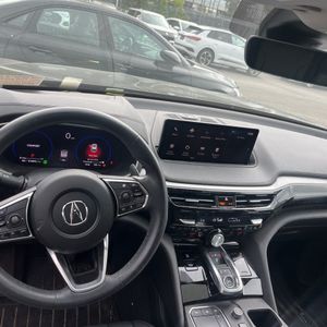 صورة 36 لـ 2024 Acura MDX SH-AWD
