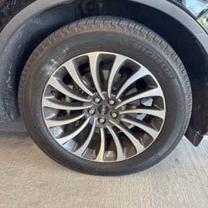 2023 Lincoln AVIATOR STANDARD thumbnail 20