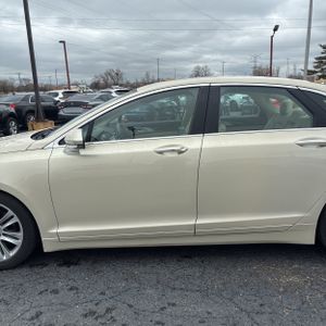 LINCOLN MKZ BASE - 4