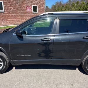 JEEP CHEROKEE LATITUDE - 4