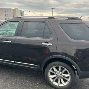 FORD EXPLORER XLT - 6