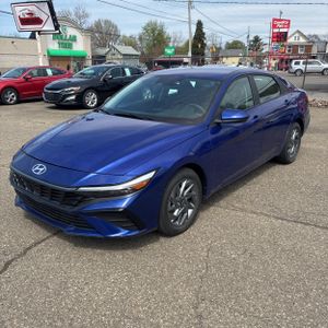 HYUNDAI ELANTRA SEL - 1