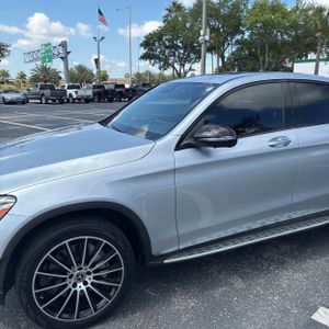 MERCEDES-BENZ GLC - 2