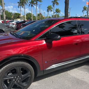 CHEVROLET EQUINOX EV RS - 2