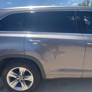 صورة مصغرة 57 لـ 2017 Toyota HIGHLANDER LIMITED