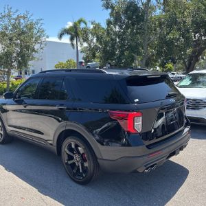 FORD EXPLORER ST - 6
