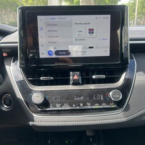 صورة مصغرة 37 لـ 2025 Toyota COROLLA HATCHBACK XSE