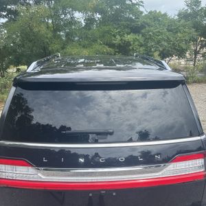 صورة 16 لـ 2021 Lincoln NAVIGATOR RESERVE