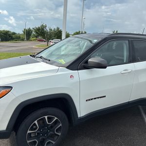 صورة 2 لـ 2020 JEEP COMPASS TRAILHAWK