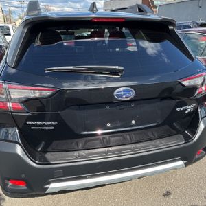 SUBARU OUTBACK LIMITED XT - 7