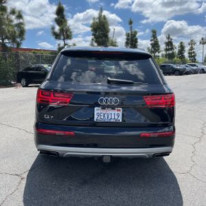AUDI Q7 55 PREMIUM - 7