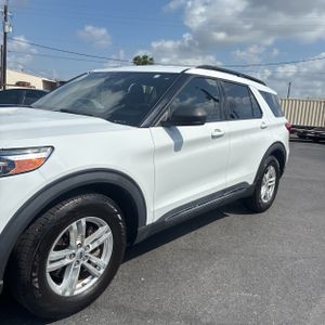 FORD EXPLORER XLT - 2