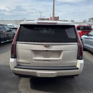 CADILLAC ESCALADE LUXURY - 6