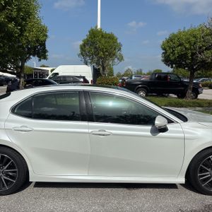 2023 Toyota CAMRY XLE thumbnail 11