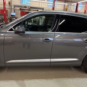 AUDI Q7 45 PREMIUM - 4