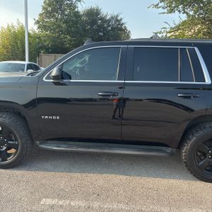 2018 Chevrolet TAHOE LT — фото 4