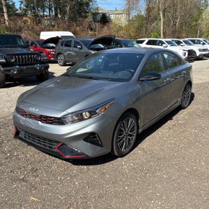 KIA FORTE GT-LINE - 1