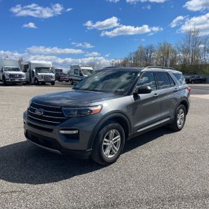 FORD EXPLORER XLT - 1