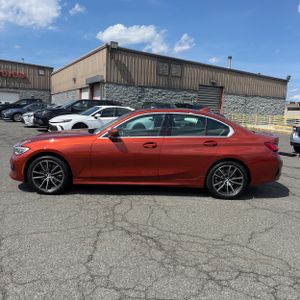 BMW 330I XDRIVE - 3