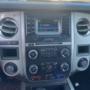 صورة مصغرة 37 لـ 2015 FORD EXPEDITION XLT
