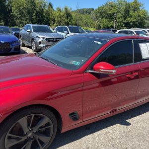 صورة 2 لـ 2022 Genesis G70 3.3T STANDARD