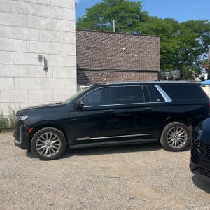 2023 Cadillac ESCALADE ESV PREMIUM LUXURY — фото 3