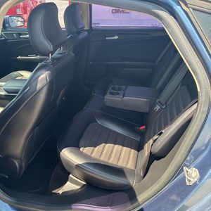 صورة مصغرة 33 لـ 2018 FORD FUSION SE