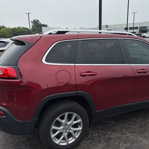 صورة 9 لـ 2016 JEEP CHEROKEE LATITUDE