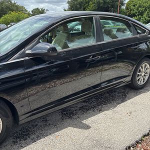 2018 Hyundai SONATA SE — миниатюра 55