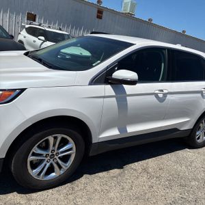 FORD EDGE SEL - 2