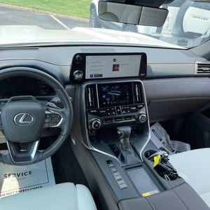 صورة مصغرة 27 لـ 2025 Lexus LX 600 LUXURY