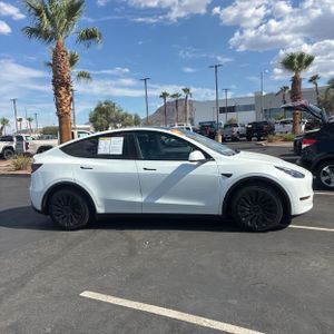 صورة 10 لـ 2023 Tesla MODEL Y LONG RANGE